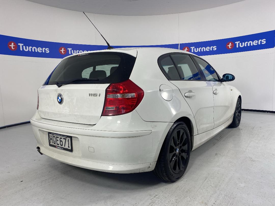 Photo '7' of BMW 116I Photo '7' of BMW 116I