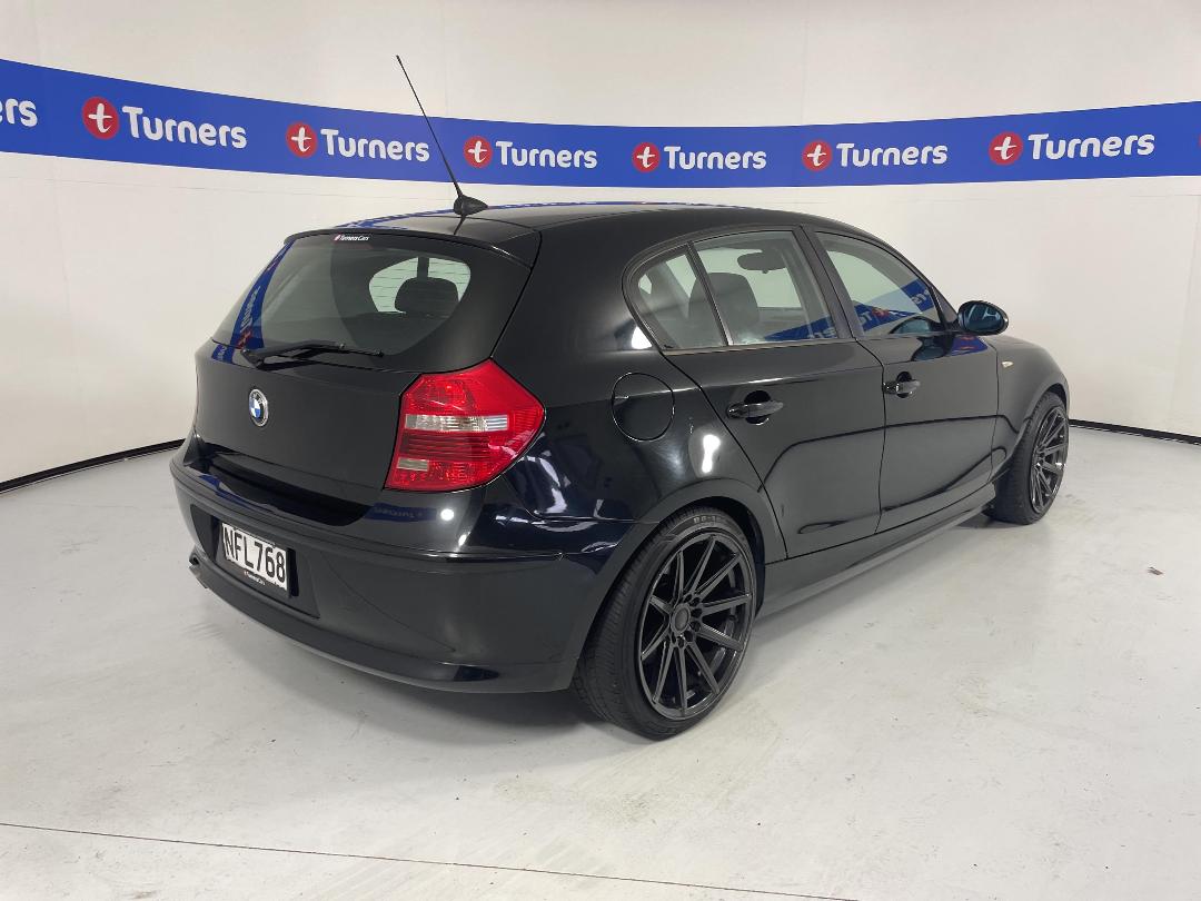 Photo '7' of BMW 116I Photo '7' of BMW 116I