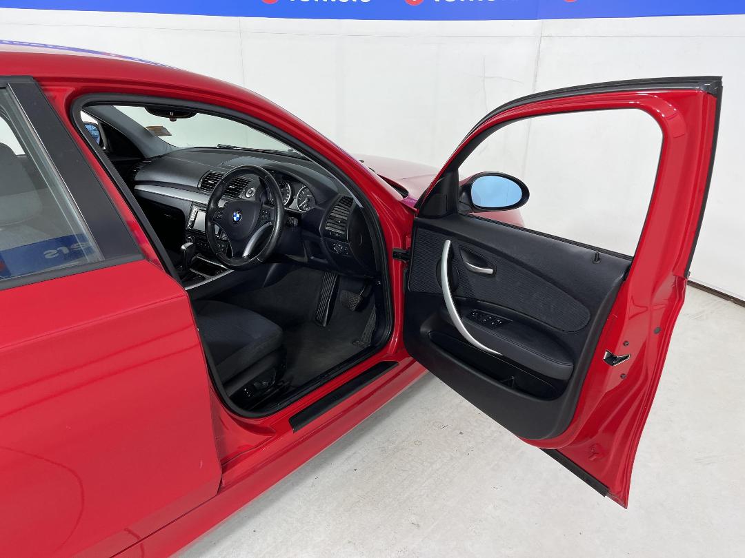 Photo '15' of BMW 120I