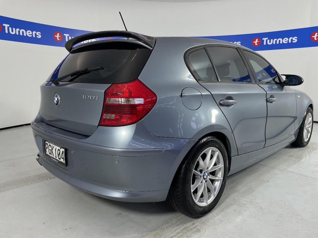 Photo '7' of BMW 120I Photo '7' of BMW 120I