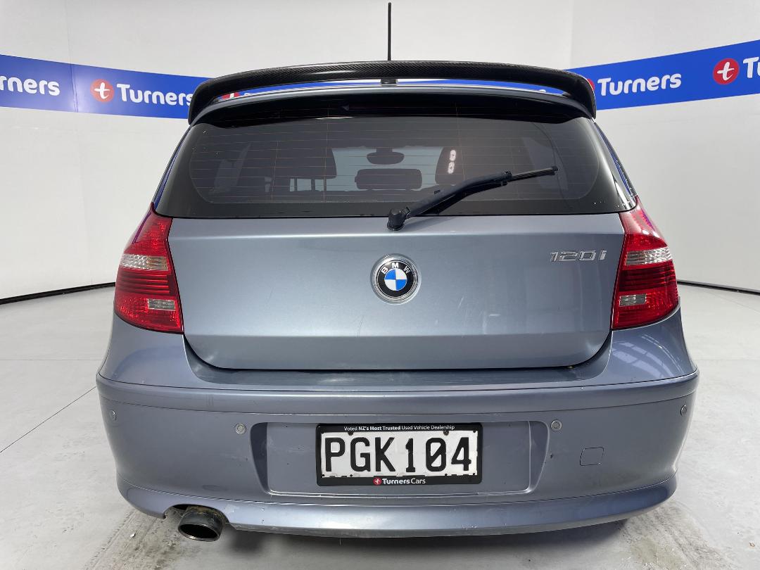 Photo '6' of BMW 120I Photo '6' of BMW 120I