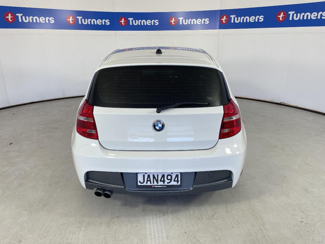 Photo '6' of BMW 130I