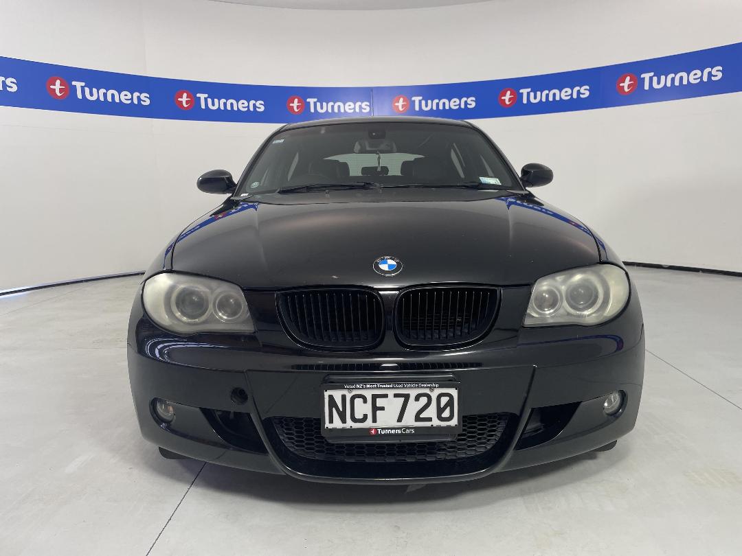 Photo '2' of BMW 130I