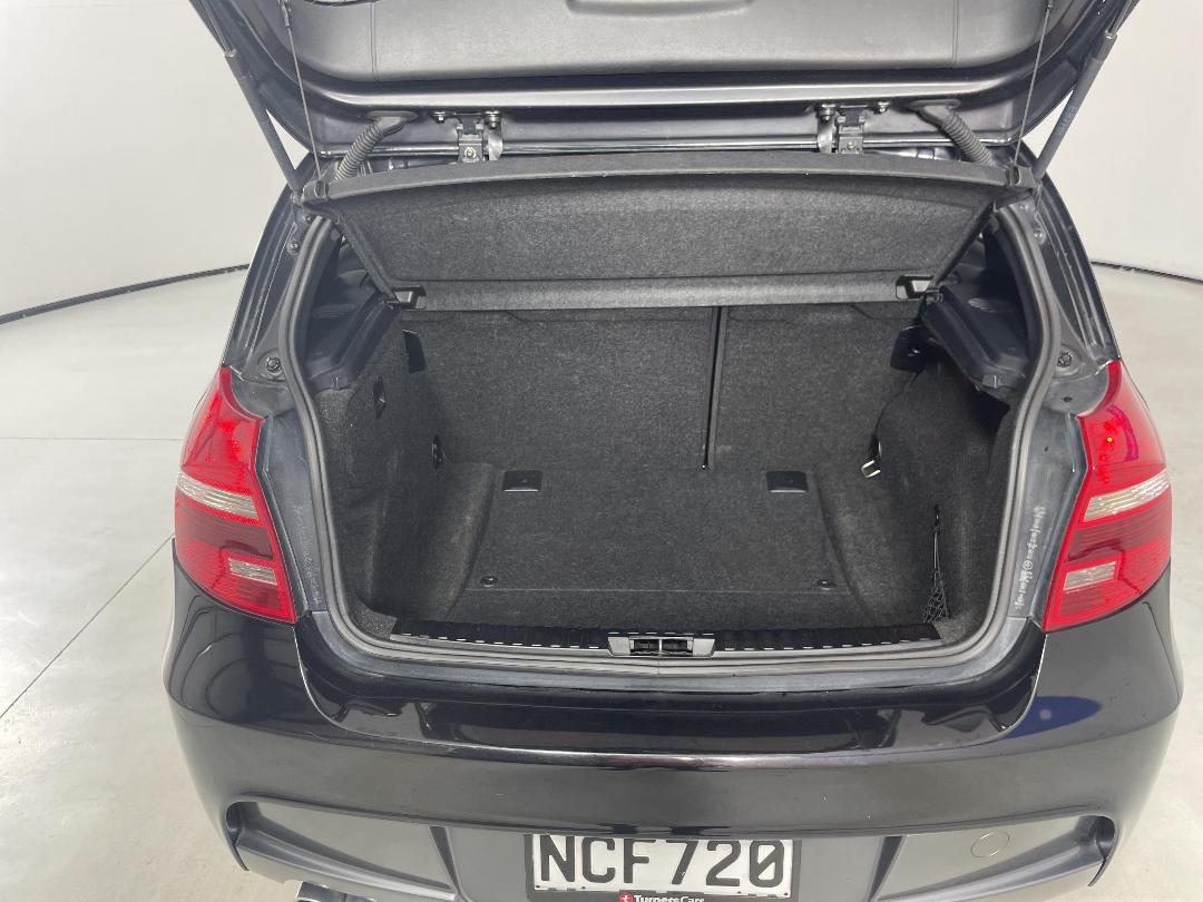 Photo '14' of BMW 130I