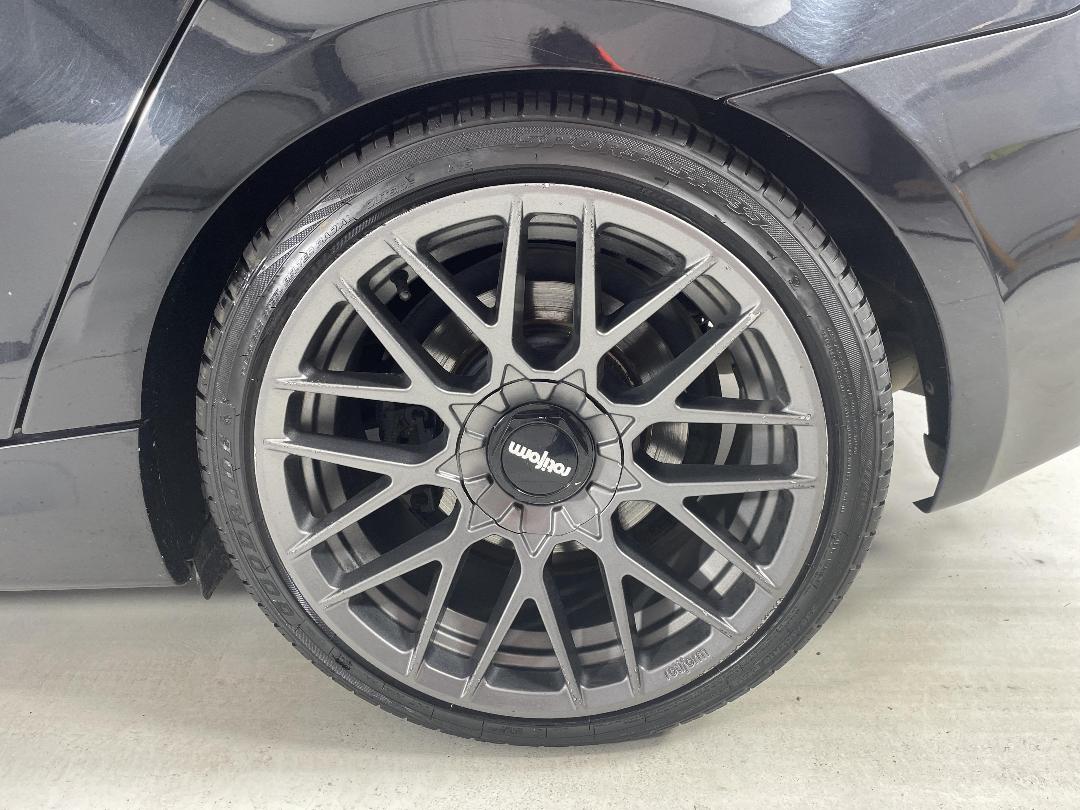 Photo '11' of BMW 130I