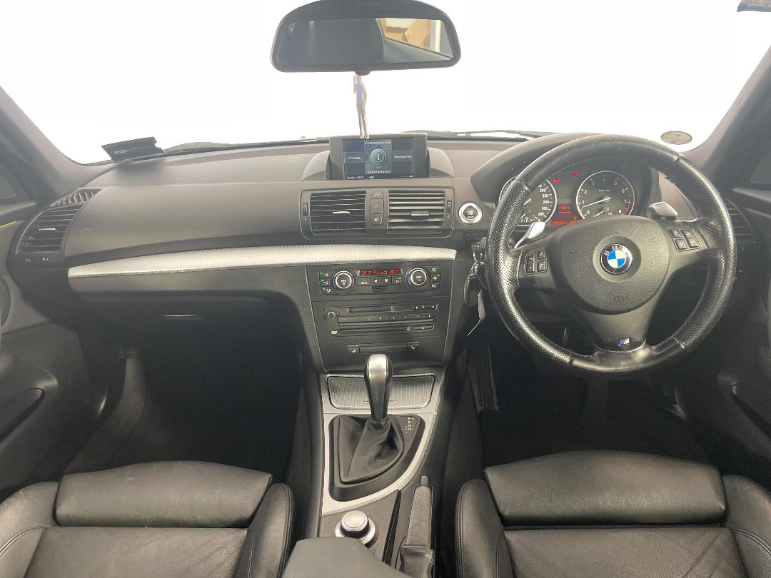 Photo '17' of BMW 130I