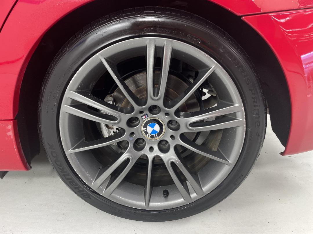 Photo '11' of BMW 3 Series Photo '11' of BMW 3 Series