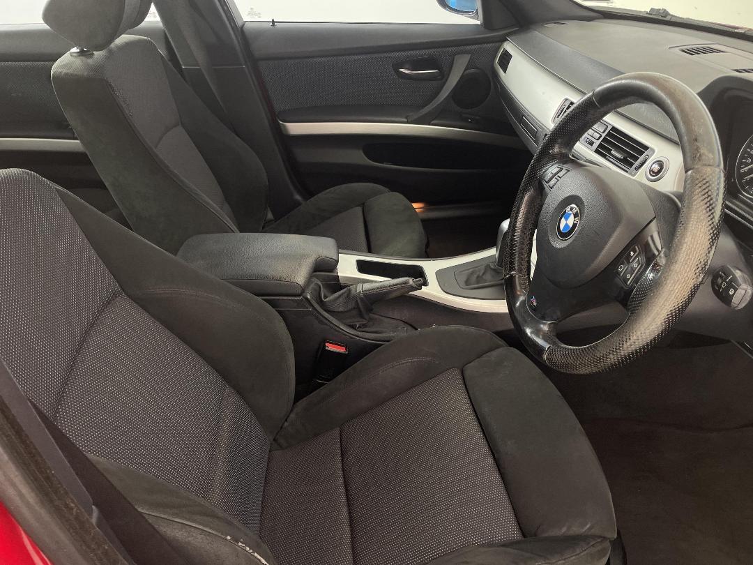 Photo '16' of BMW 3 Series Photo '16' of BMW 3 Series