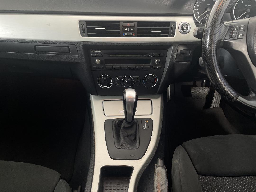 Photo '18' of BMW 3 Series Photo '18' of BMW 3 Series