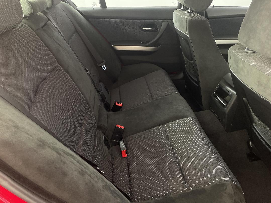 Photo '20' of BMW 3 Series Photo '20' of BMW 3 Series