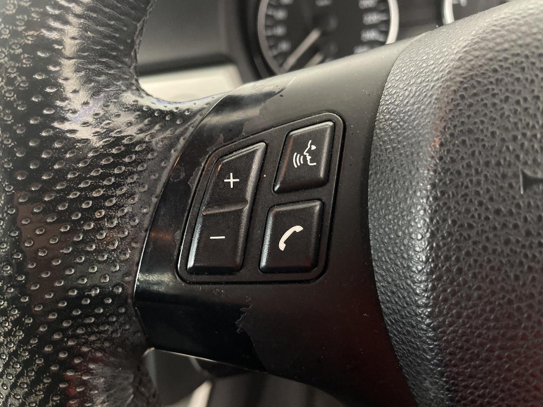 Photo '24' of BMW 3 Series Photo '24' of BMW 3 Series