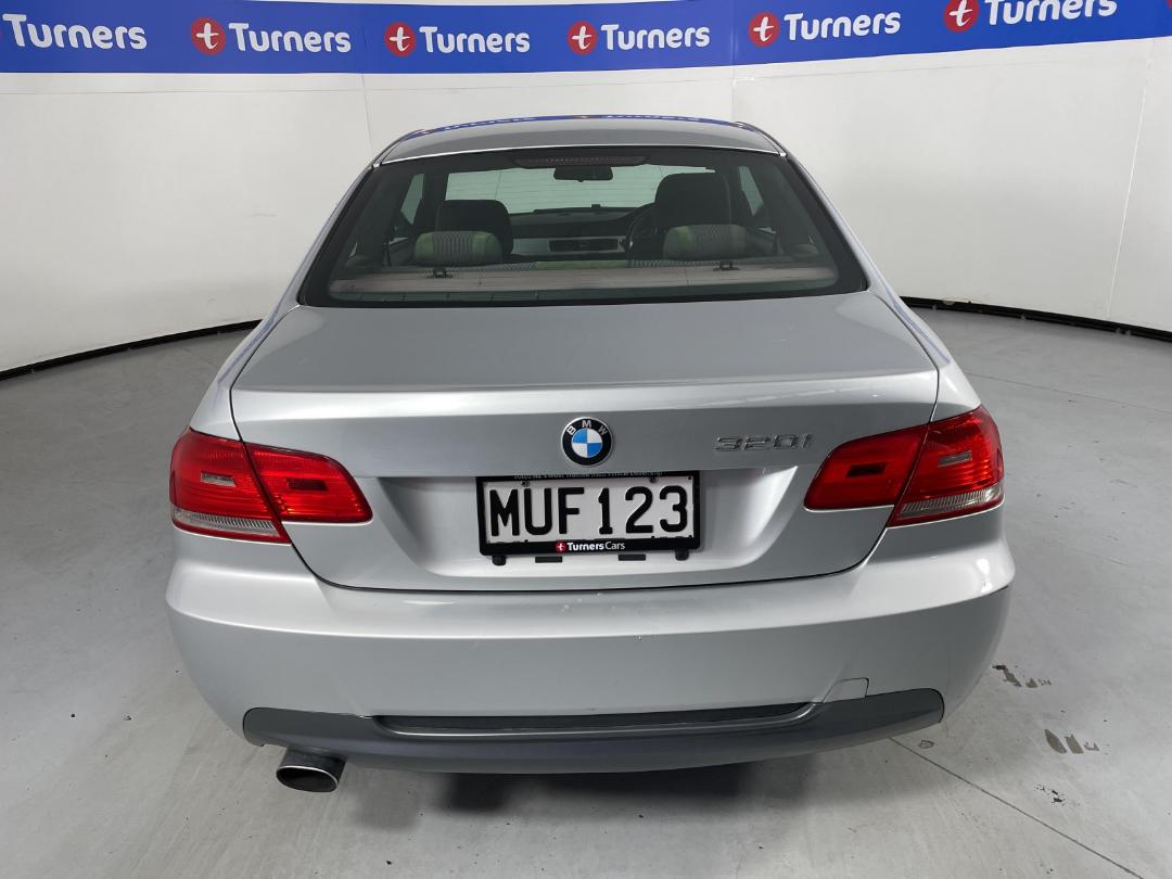 Photo '6' of BMW 320I Photo '6' of BMW 320I