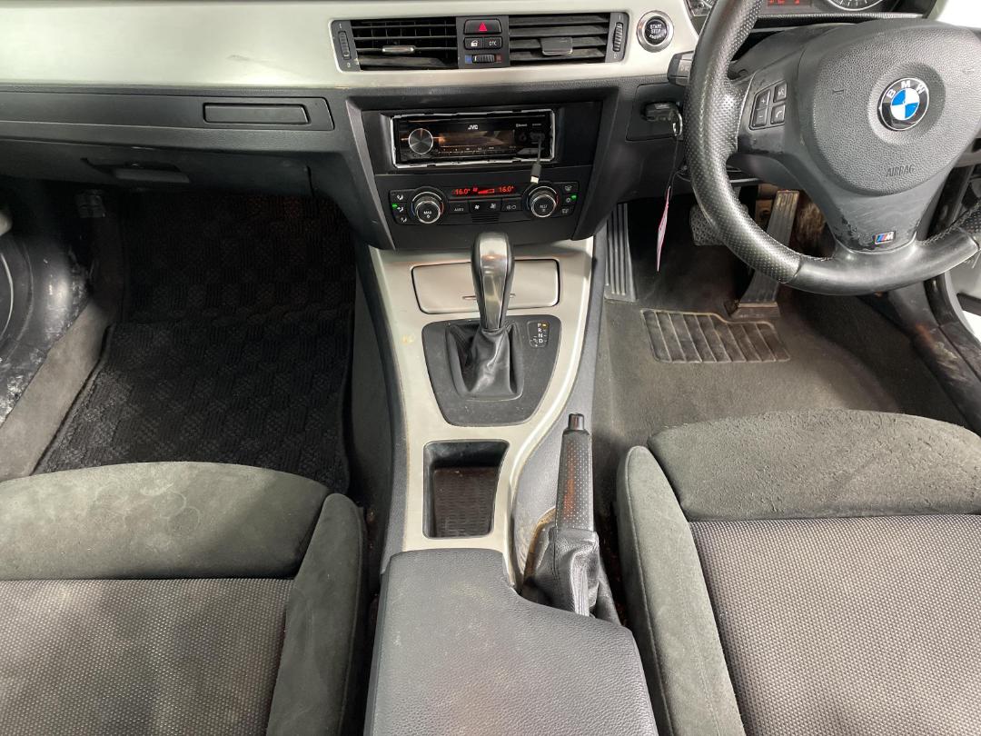 Photo '17' of BMW 320I Photo '17' of BMW 320I