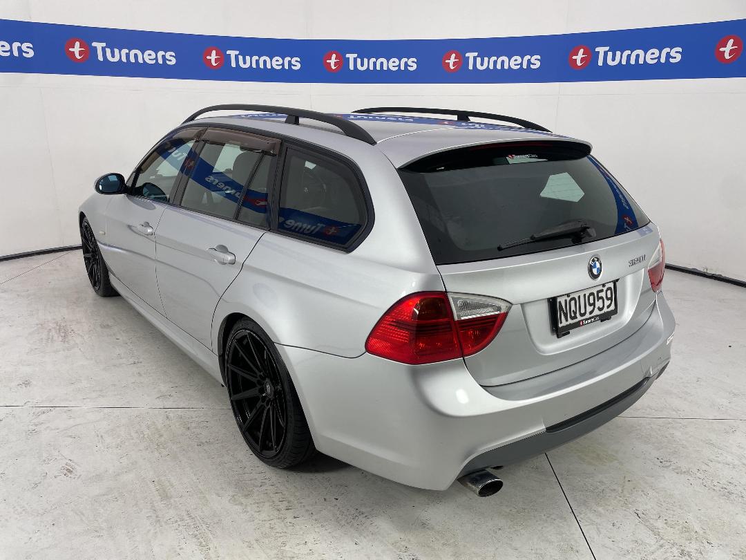 Photo '5' of BMW 320I