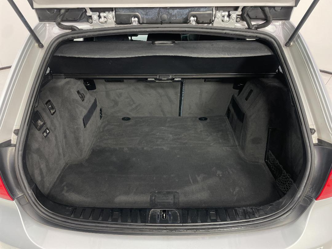 Photo '14' of BMW 320I