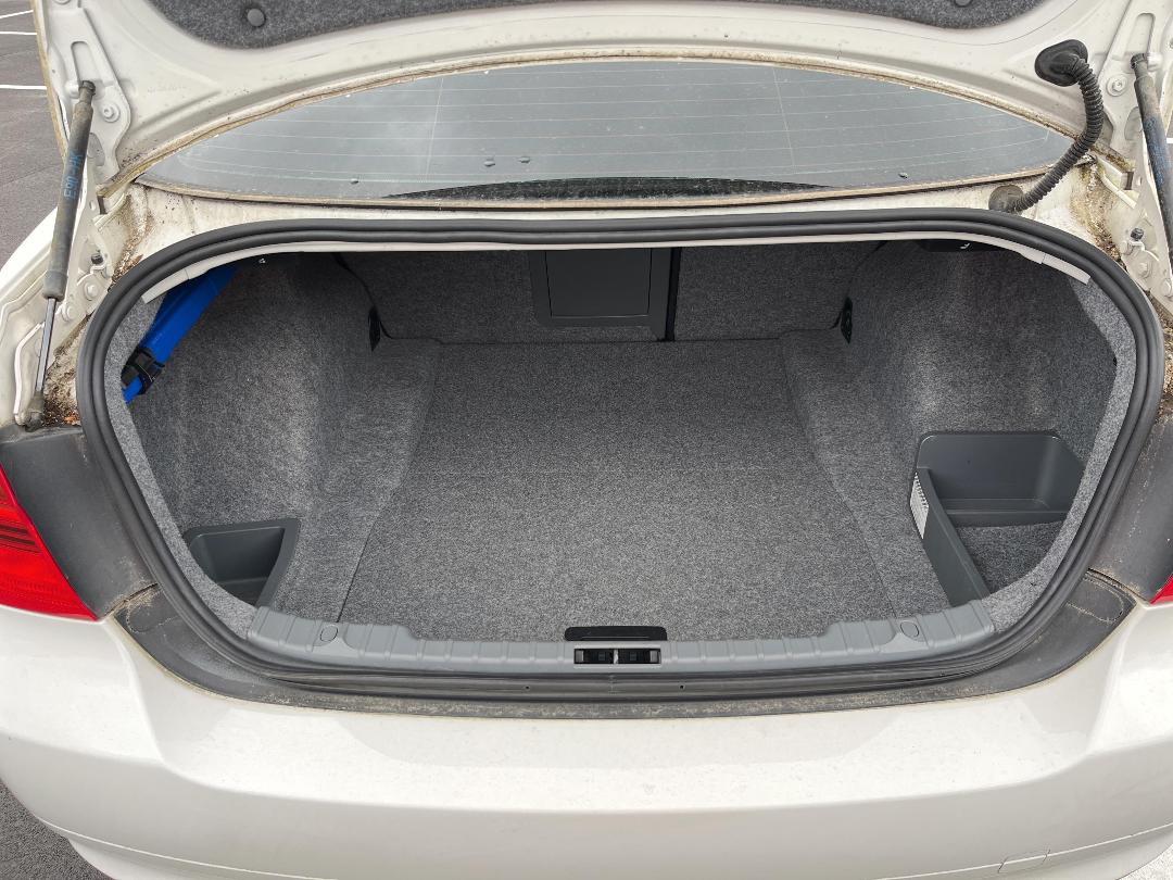 Photo '12' of BMW 320I Photo '12' of BMW 320I