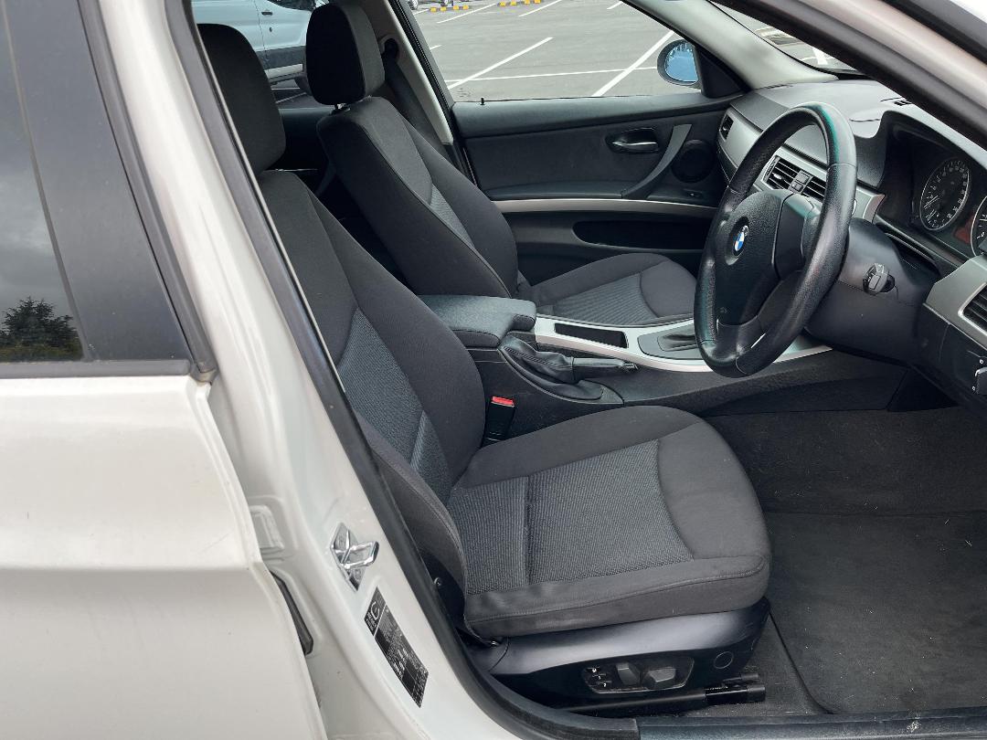 Photo '14' of BMW 320I Photo '14' of BMW 320I