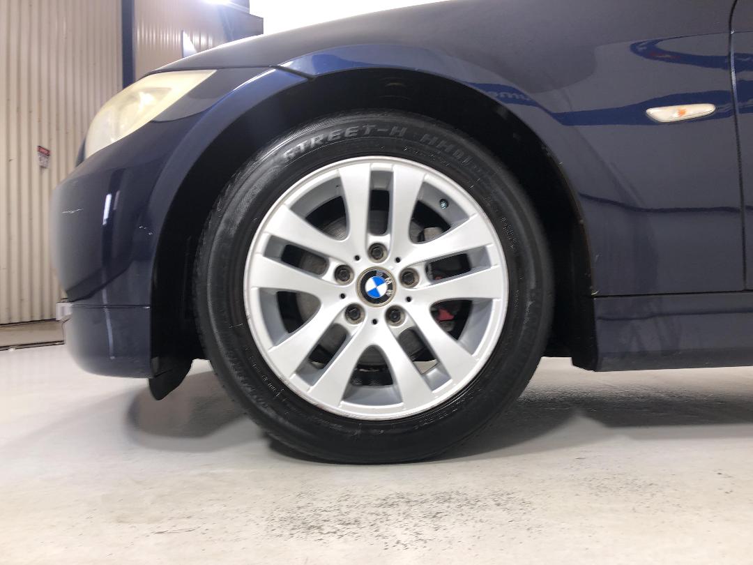 Photo '10' of BMW 320I