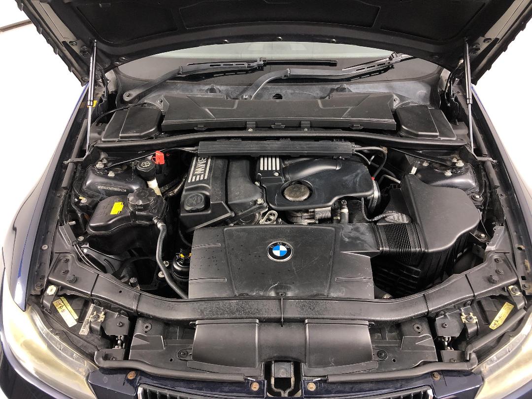 Photo '13' of BMW 320I