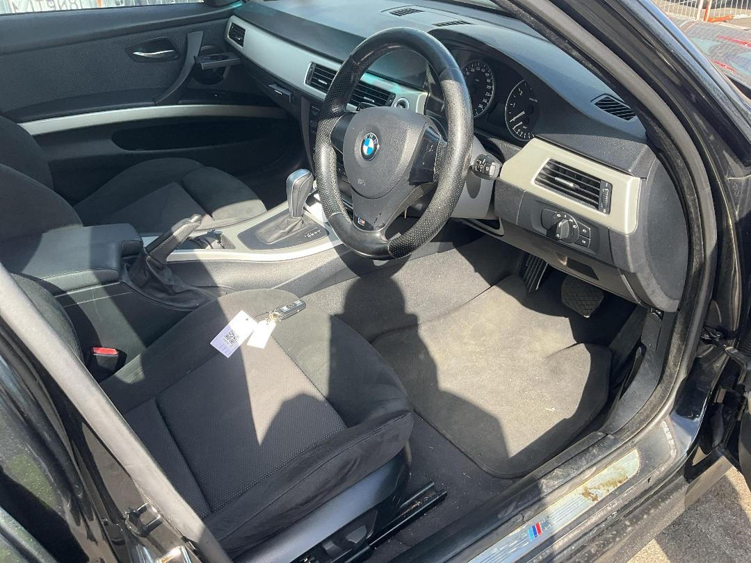 Photo '11' of BMW 320I