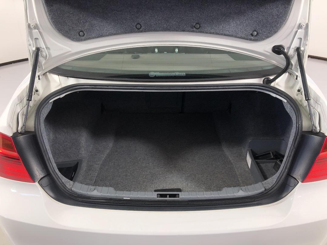 Photo '14' of BMW 320I Photo '14' of BMW 320I