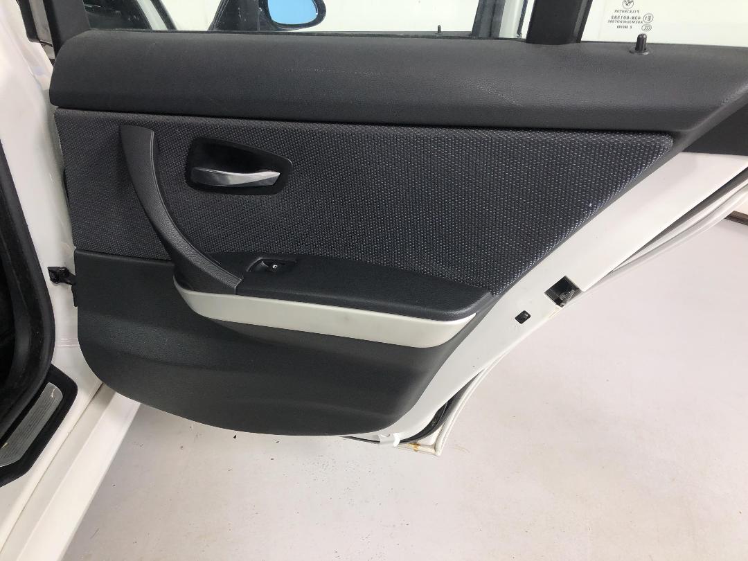 Photo '19' of BMW 320I Photo '19' of BMW 320I