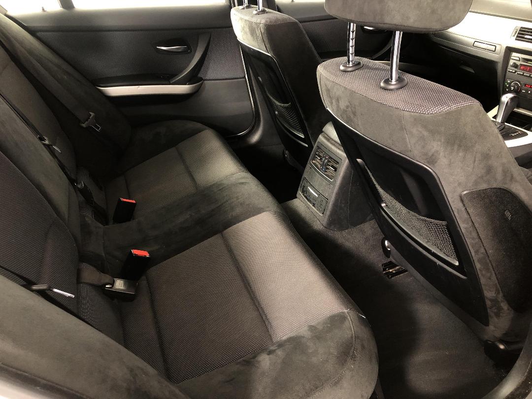 Photo '20' of BMW 320I Photo '20' of BMW 320I