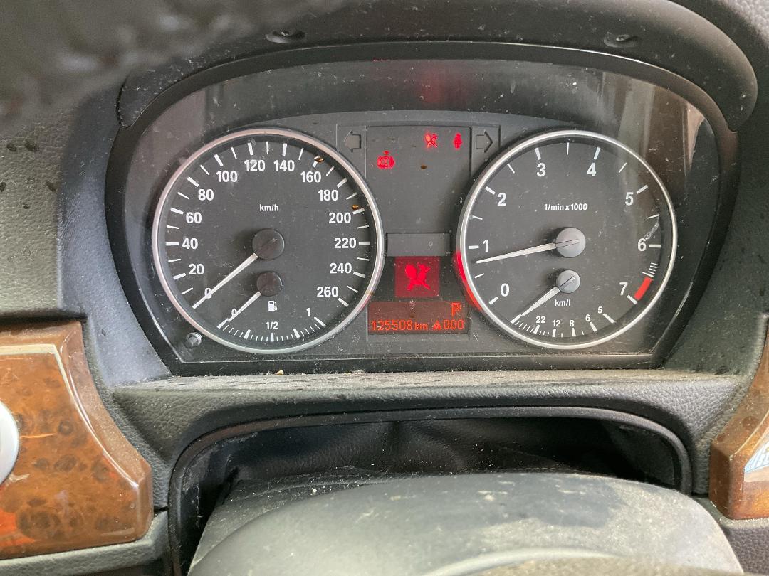 Photo '19' of BMW 320I