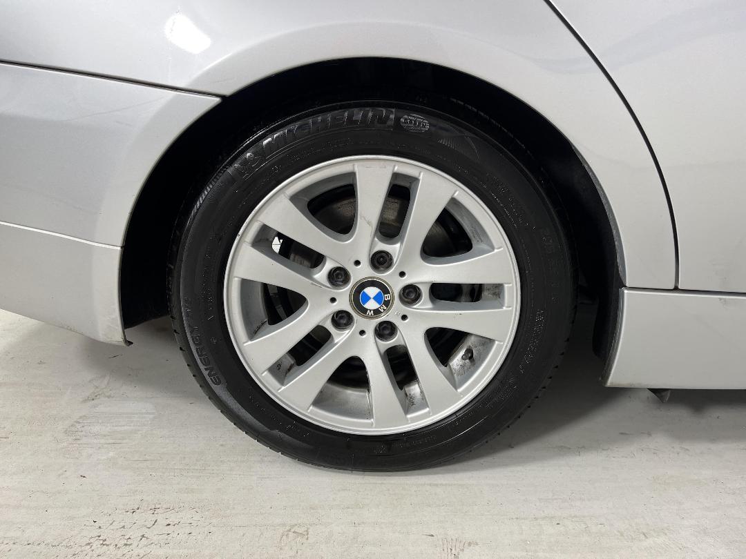 Photo '12' of BMW 320I