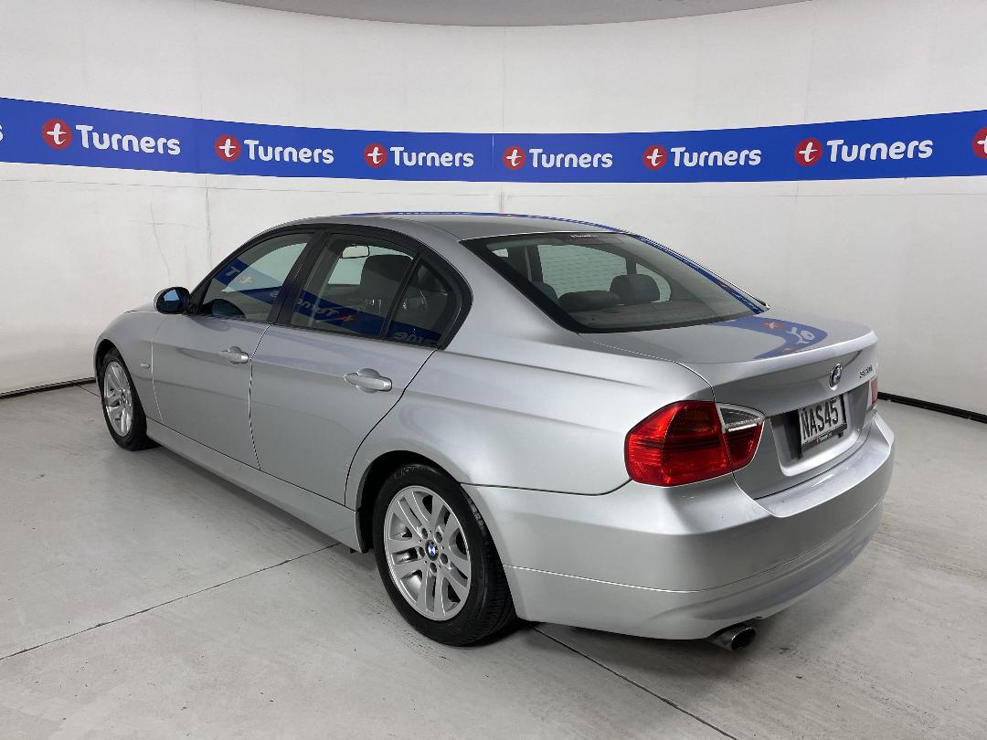 Photo '5' of BMW 320I