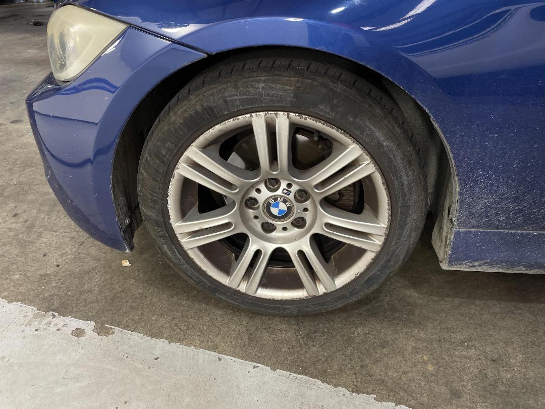 Photo '8' of BMW 320I