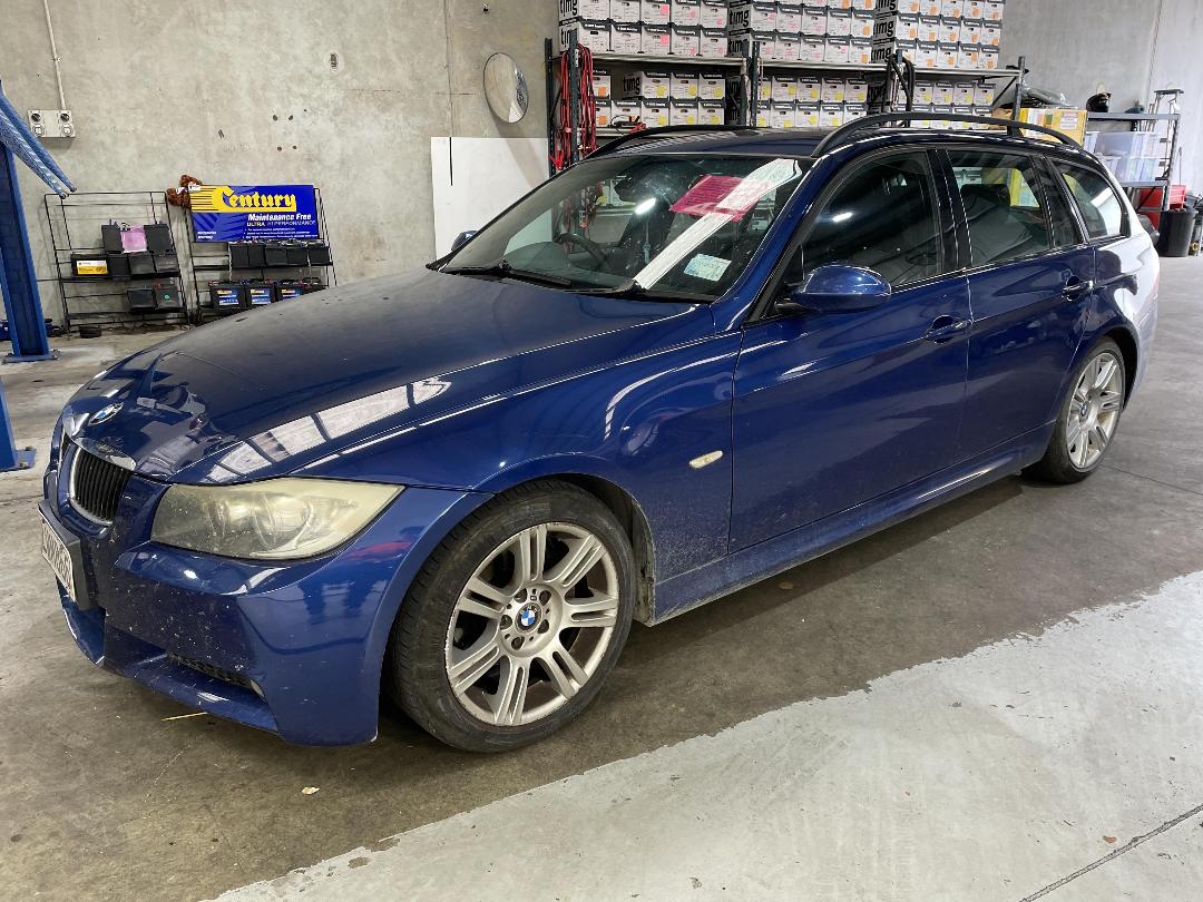 Photo '3' of BMW 320I