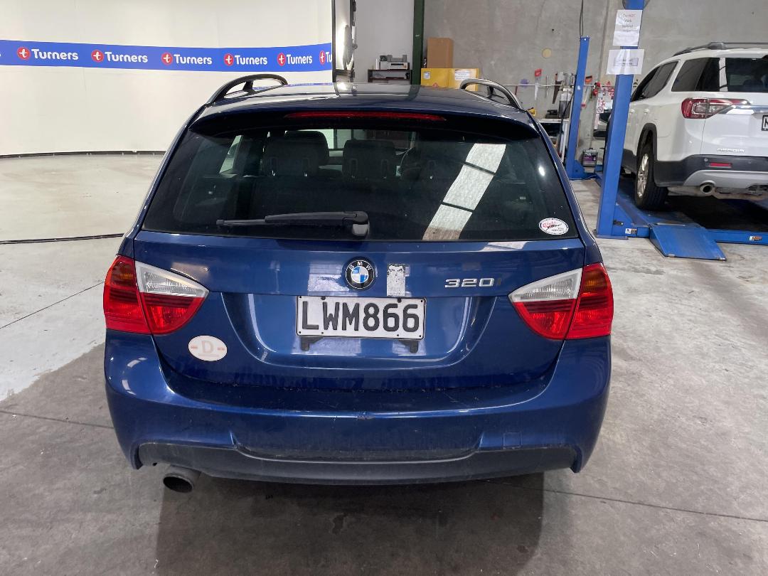 Photo '5' of BMW 320I