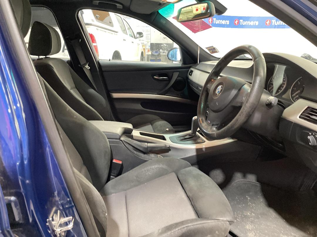 Photo '14' of BMW 320I