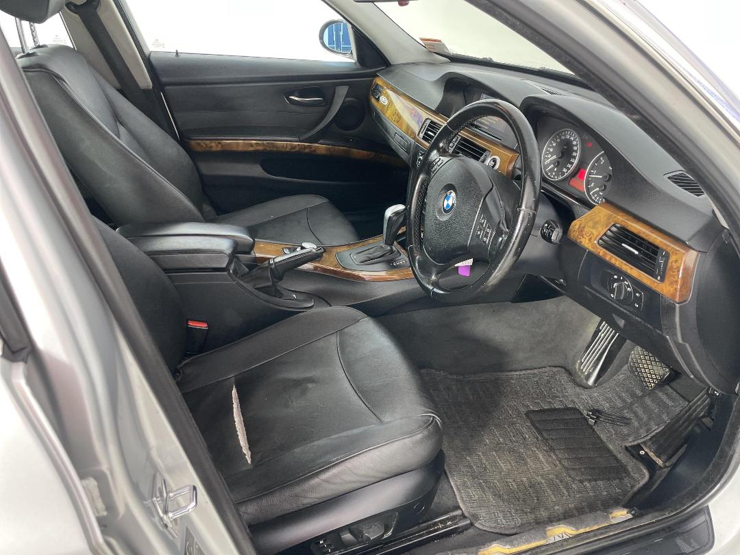 Photo '9' of BMW 323I