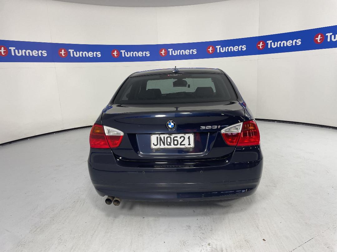 Photo '5' of BMW 323I Photo '5' of BMW 323I