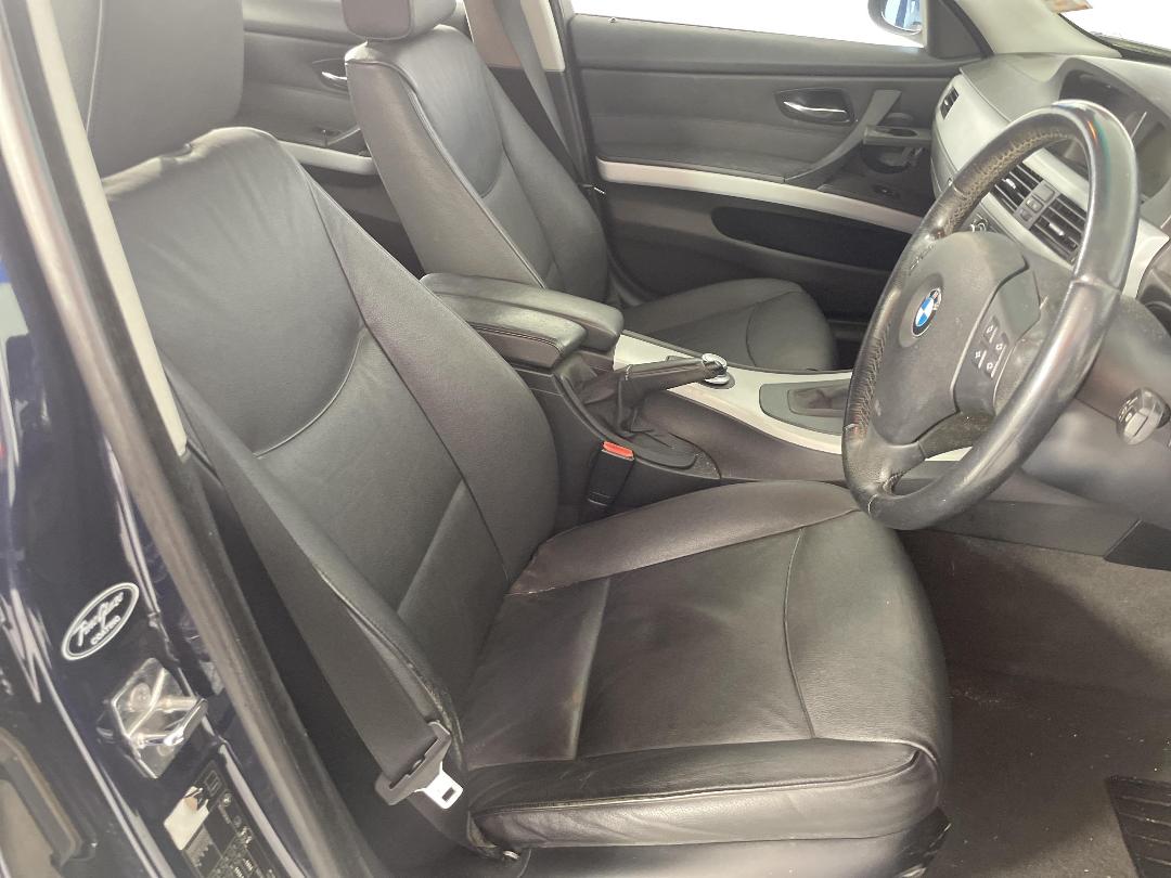 Photo '14' of BMW 323I Photo '14' of BMW 323I