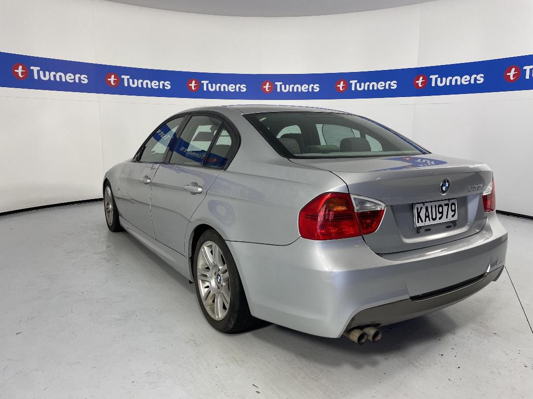 Photo '4' of BMW 323I Photo '4' of BMW 323I