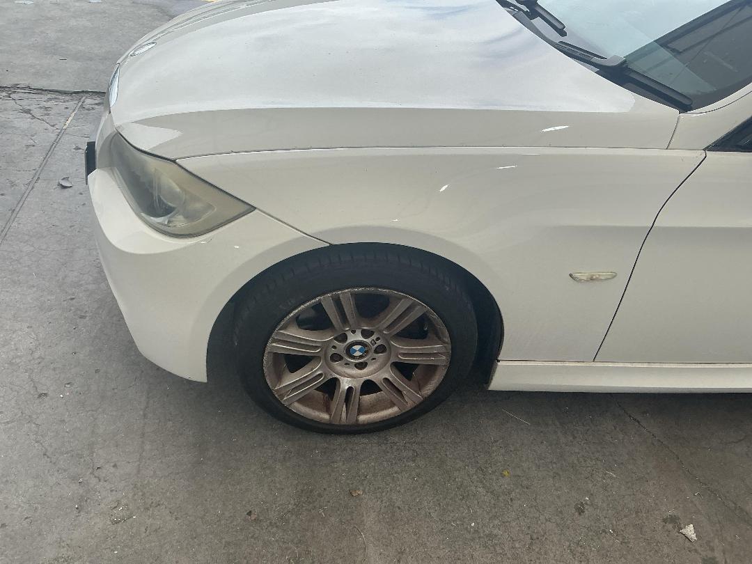 Photo '6' of BMW 323I