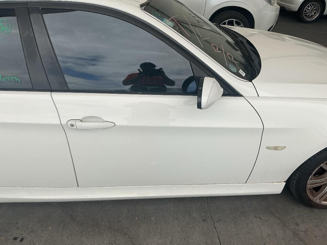 Photo '3' of BMW 323I