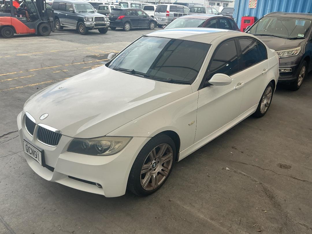 Photo '5' of BMW 323I