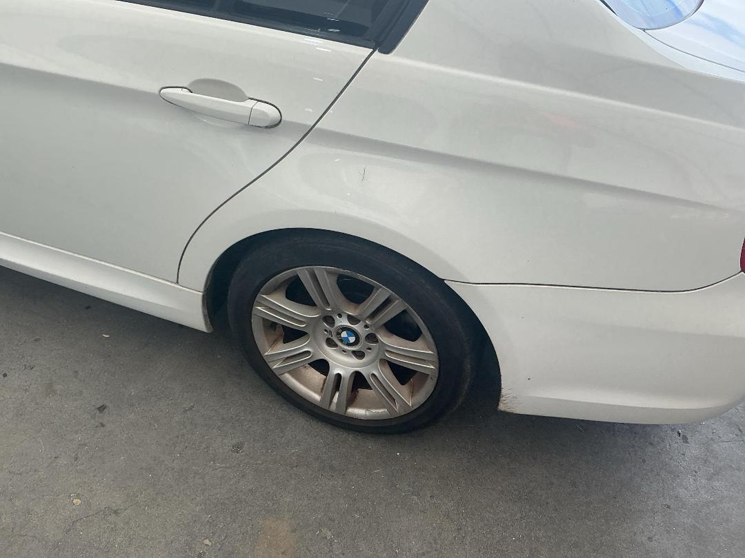 Photo '8' of BMW 323I