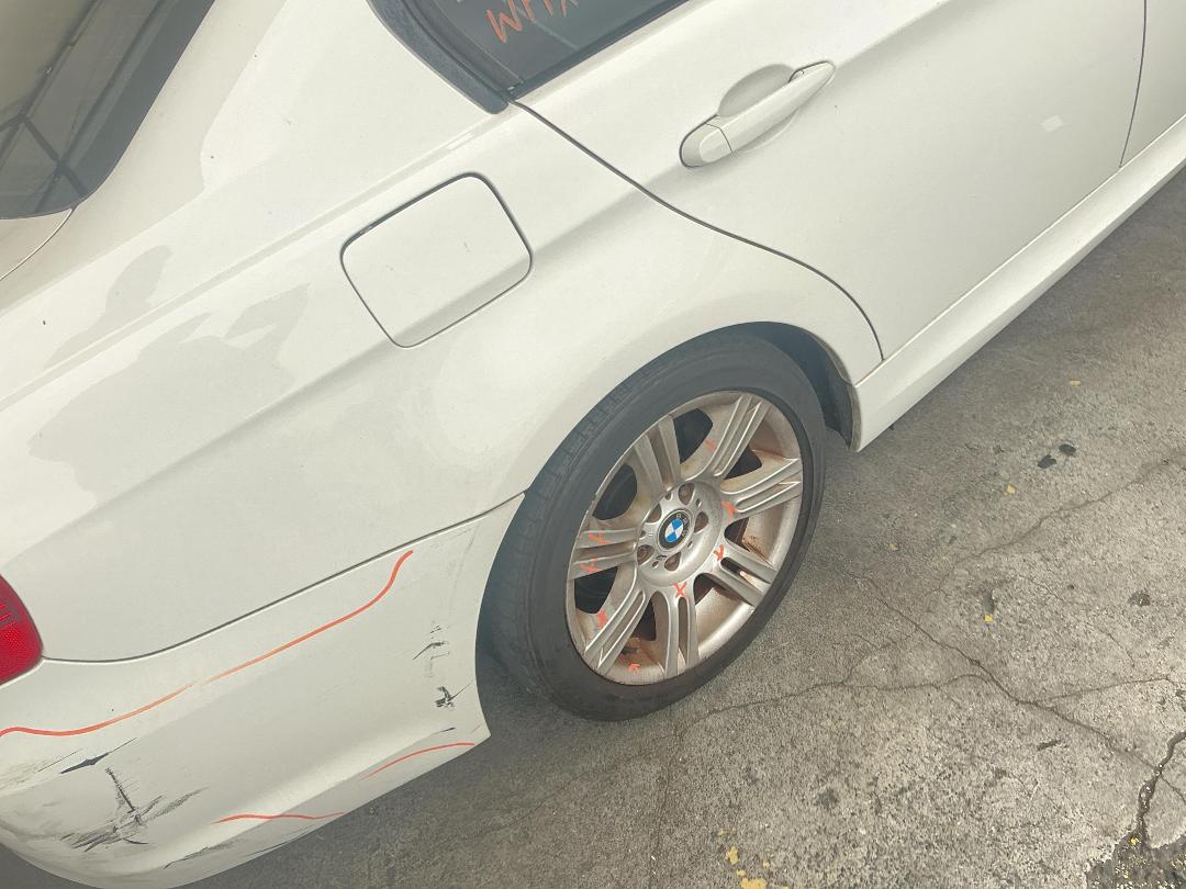 Photo '10' of BMW 323I