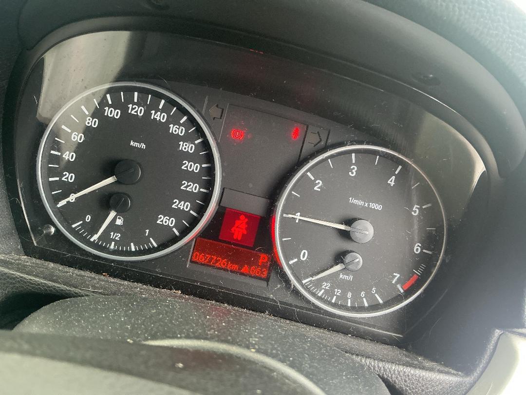 Photo '14' of BMW 323I