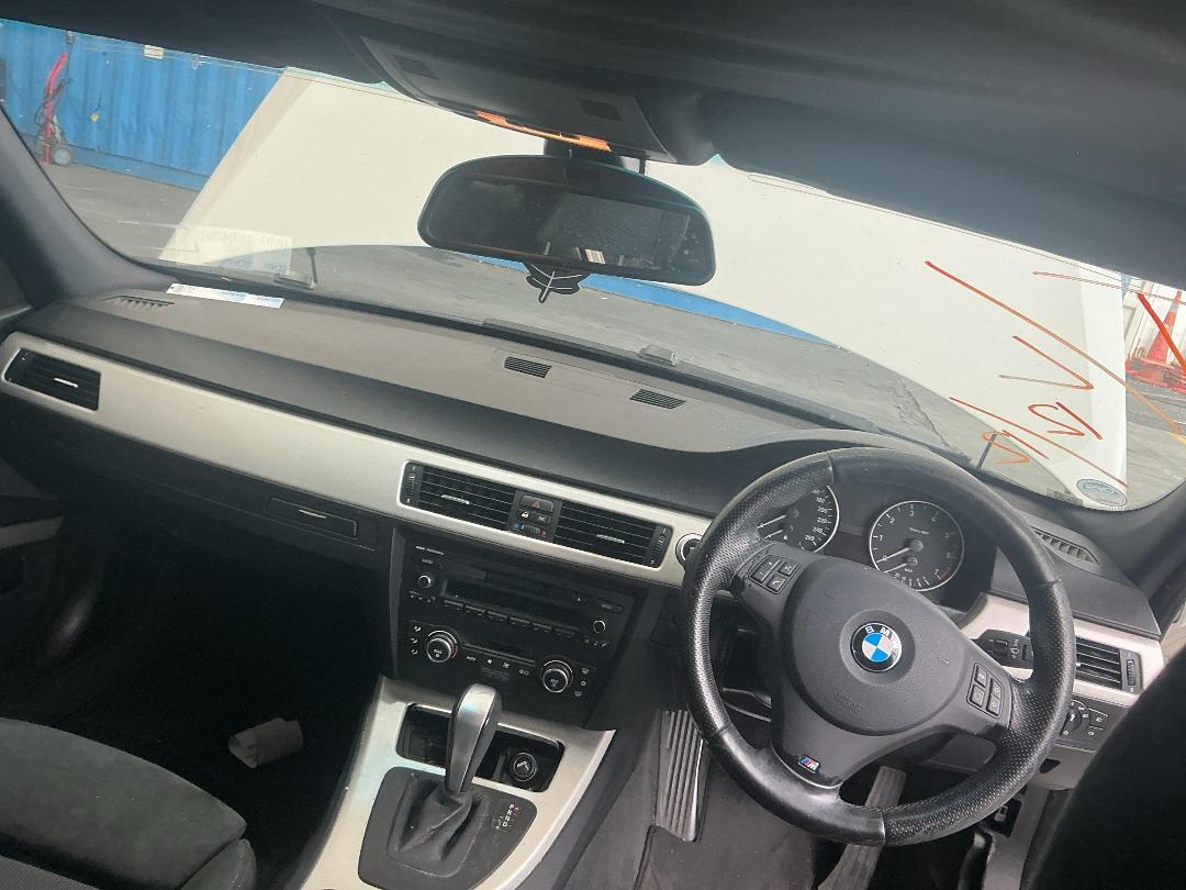 Photo '18' of BMW 323I