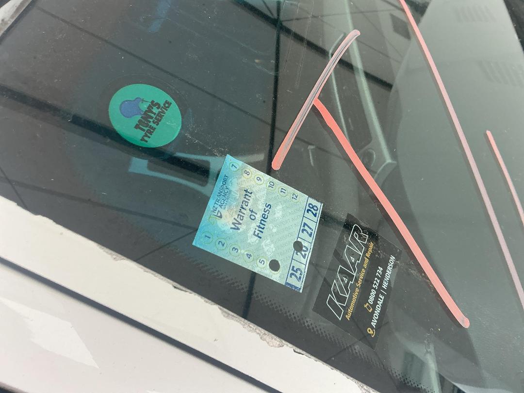 Photo '20' of BMW 323I