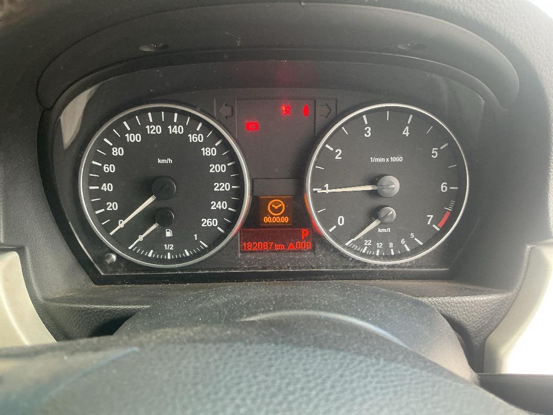 Photo '18' of BMW 323I Photo '18' of BMW 323I