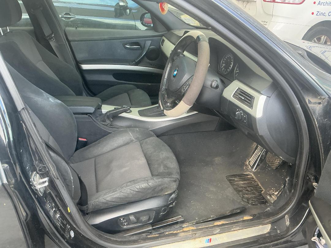 Photo '17' of BMW 323I Photo '17' of BMW 323I