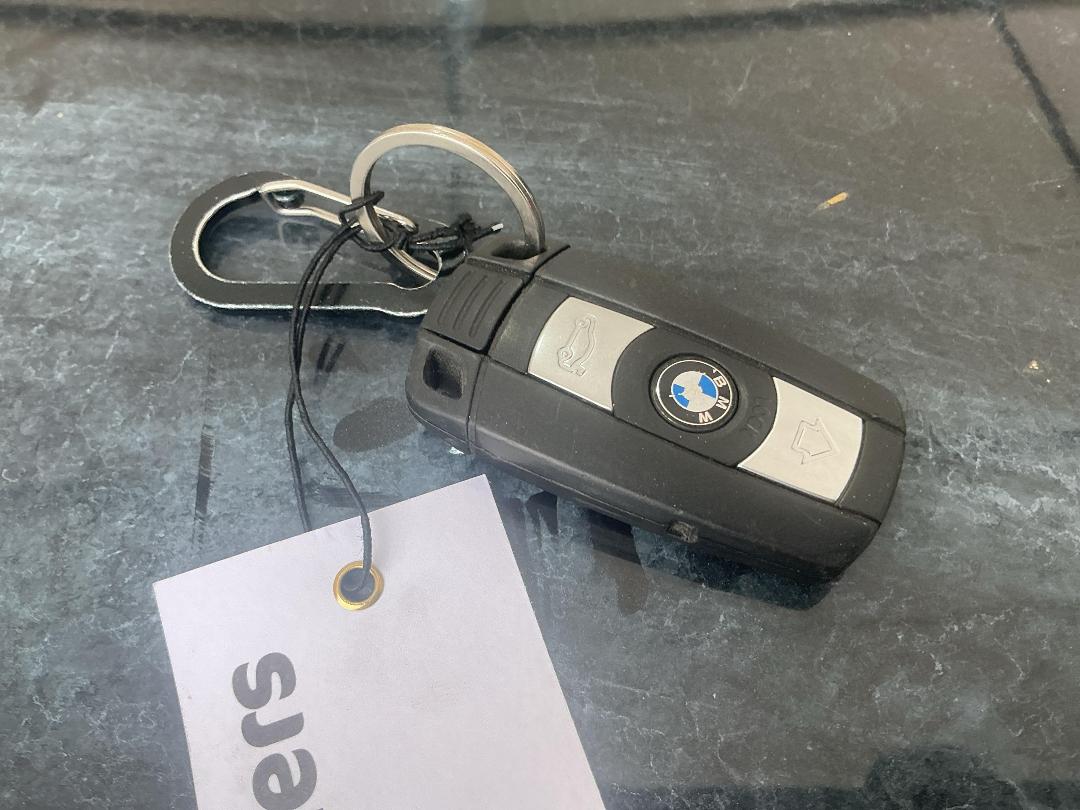 Photo '22' of BMW 323I Photo '22' of BMW 323I