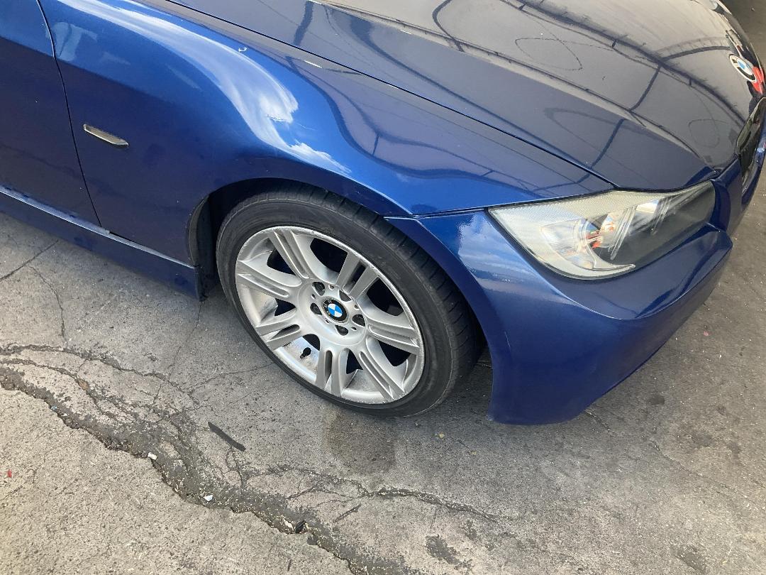 Photo '2' of BMW 323I